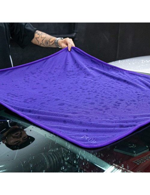 GYEON Quartz Q²M Silk Dryer - Korean Microfiber Towel - Silk Banded Edges - Highly Absorbent - Dual Sided - Safe for Paint - Car